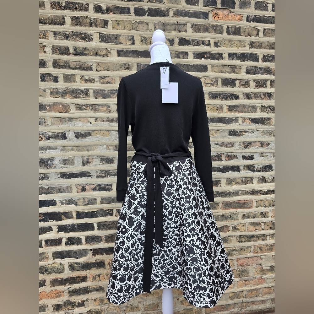 DIANE von FURSTENBERG Black and White Long Sleeve Dress - Picture 3 of 5